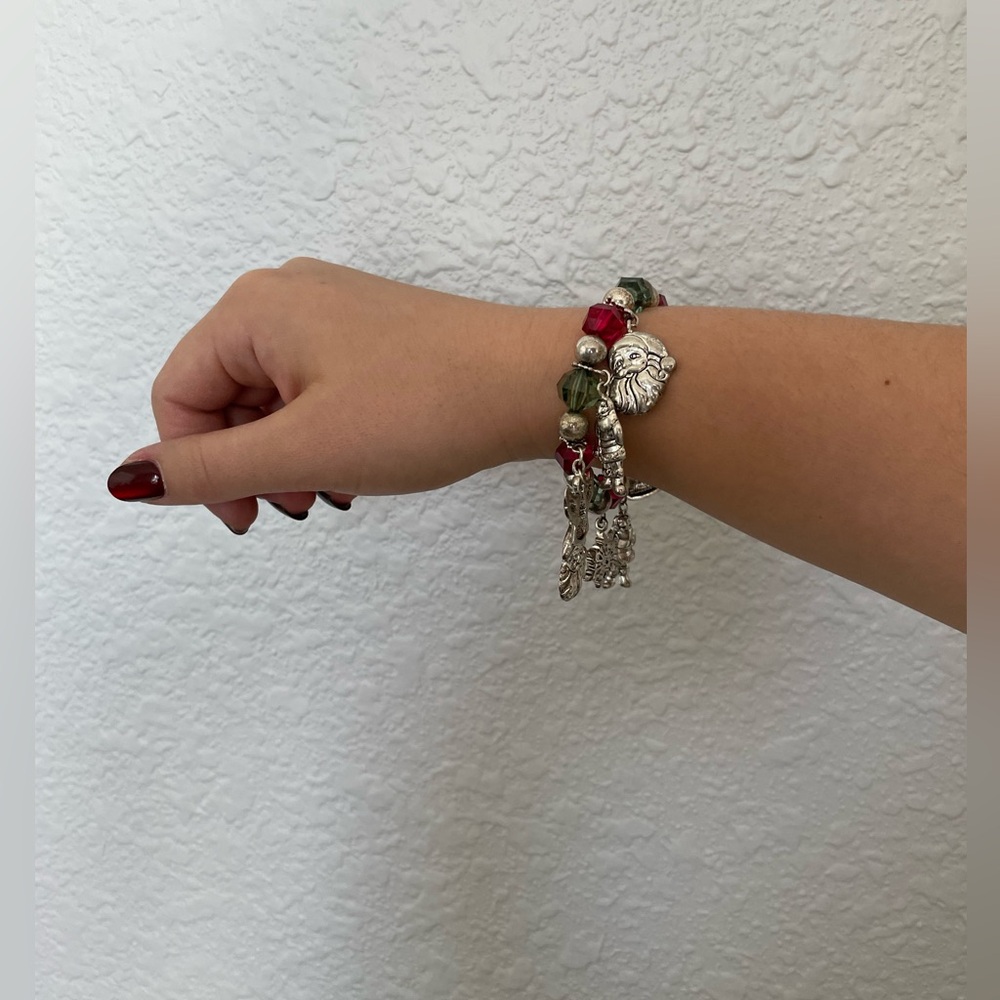 Christmas Charm Bracelet | Silver and Red